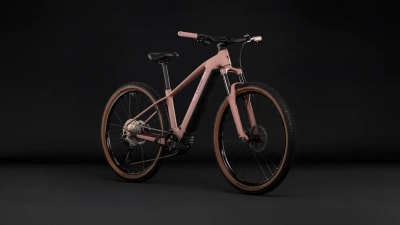 Cube Reaction Hybrid Performance 720